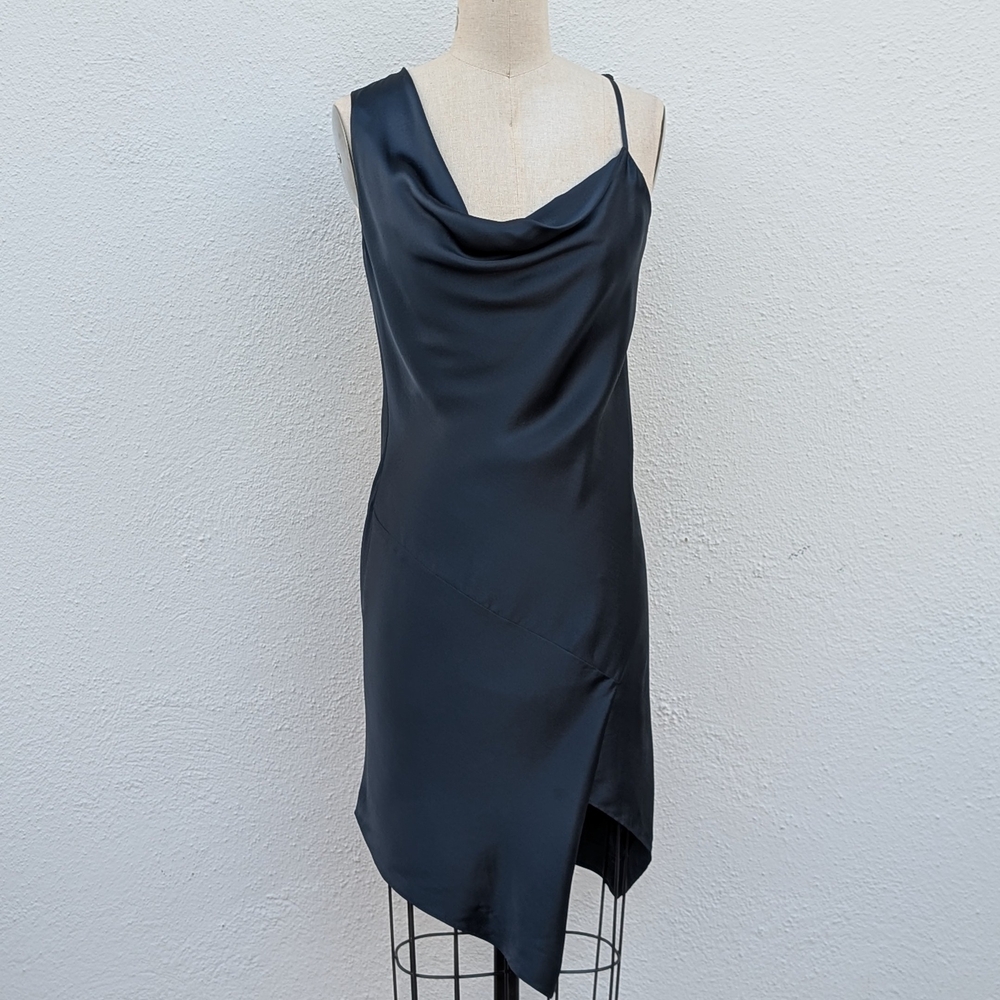 100% Silk Michelle Mason Bias Cut Asymmetrical Cocktail Dress in Cyan Size 2